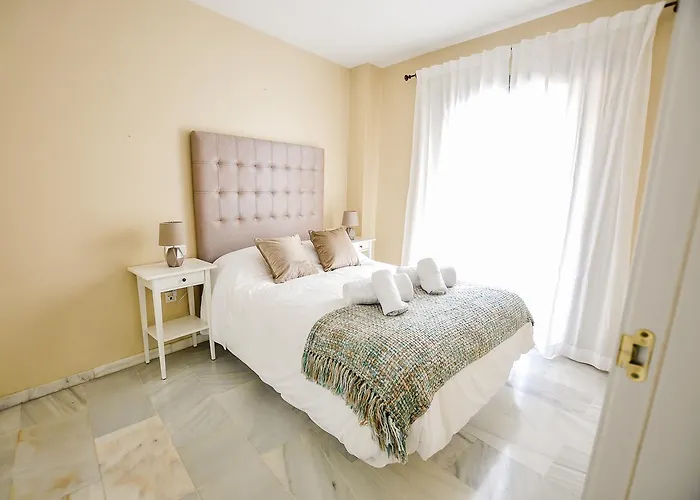 Acogedor Apartamento Junto A Calle Larios By Renthas شقة *