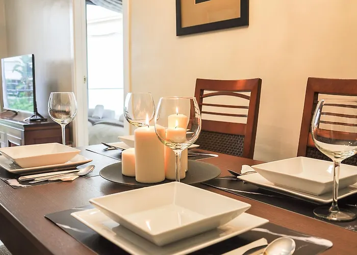 Acogedor Apartamento Junto A Calle Larios By Renthas